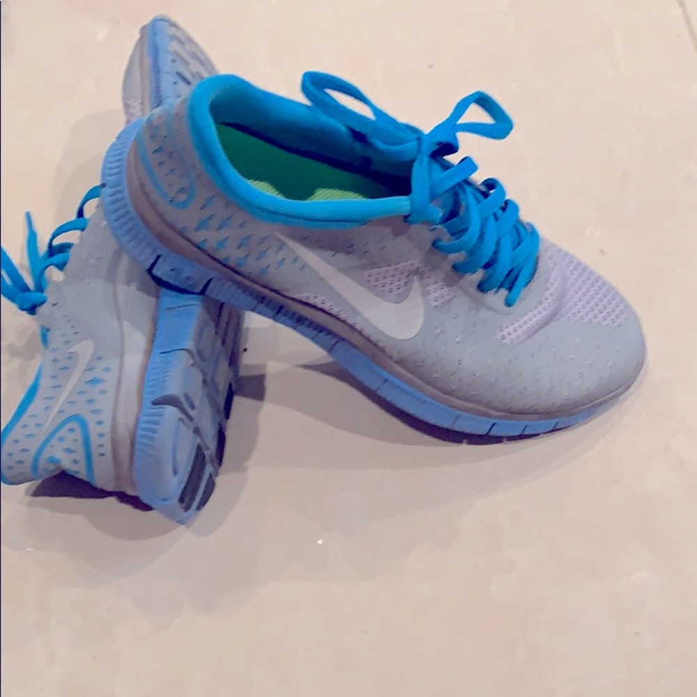 NIKE FREE RUN 4.0 FLYKNIT RUNNING SHOES Size 6.5